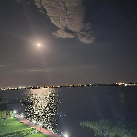 Deluxe Lake View Mamaja Zewnętrze zdjęcie