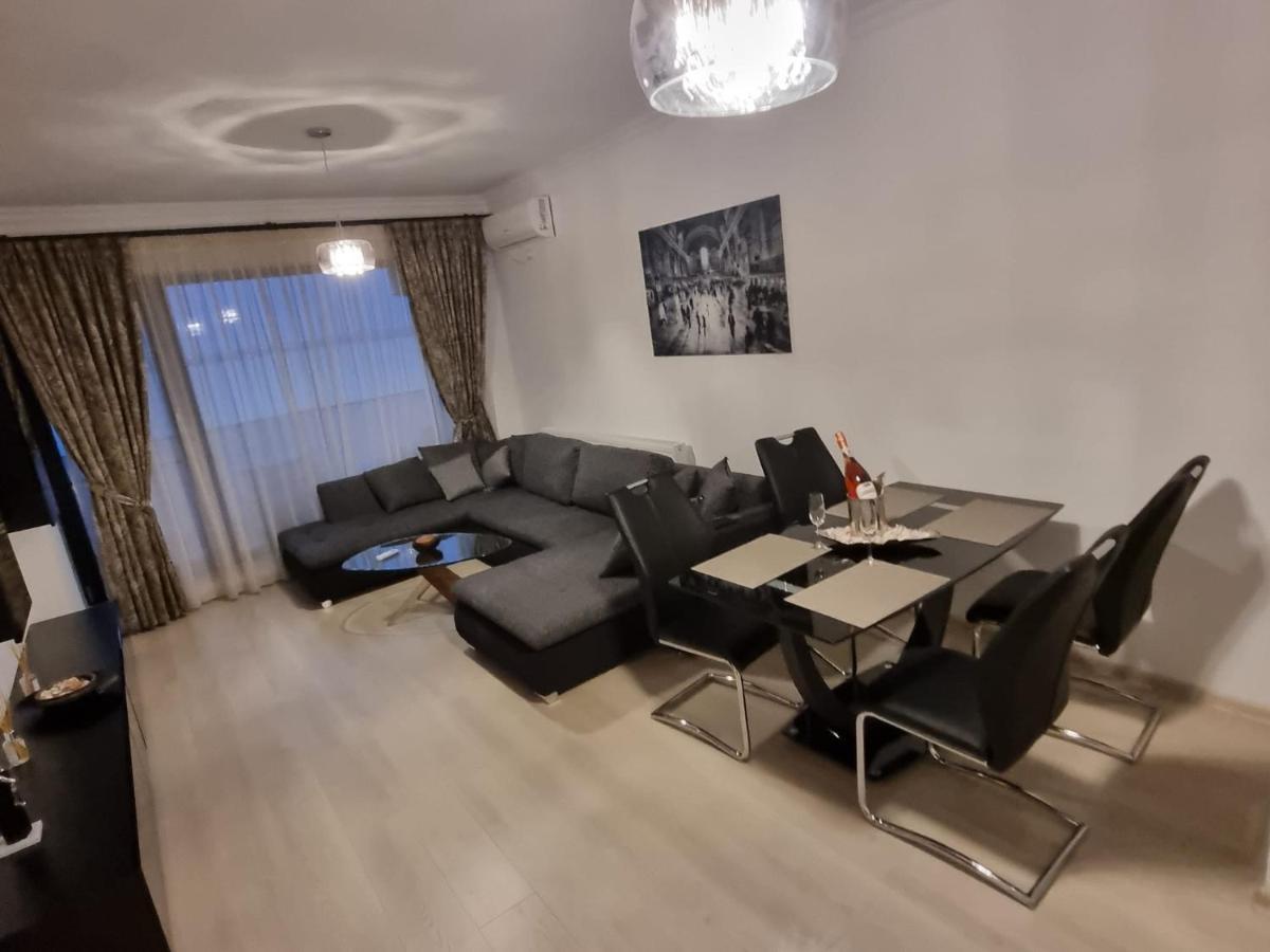 Deluxe Lake View Mamaja Zewnętrze zdjęcie