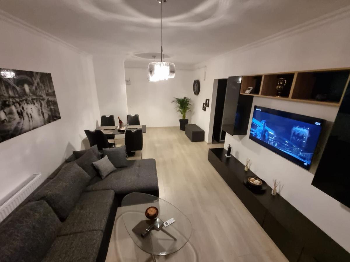 Deluxe Lake View Mamaja Zewnętrze zdjęcie